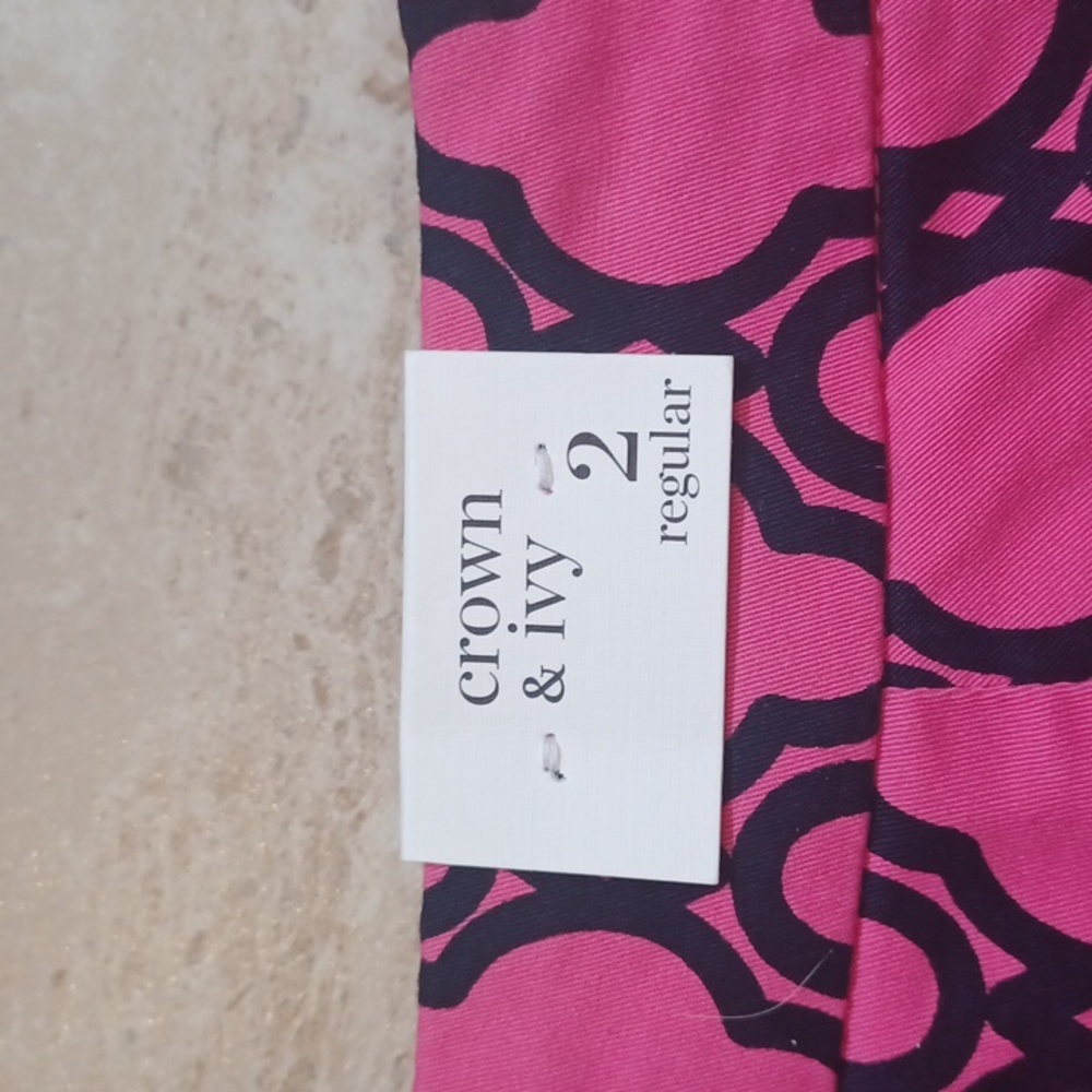 New Crown & Ivy Pink/Navy Design Print Shorts - Picture 8 of 9